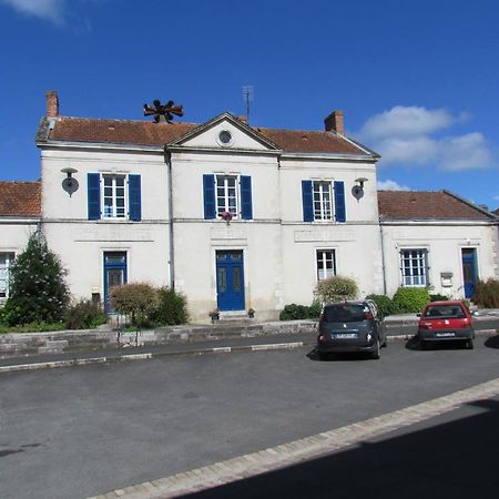 L'Ancien Hotel De Ville Foussais Екстер'єр фото